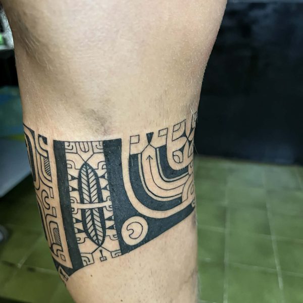 tattoo-arrière-du-mollet